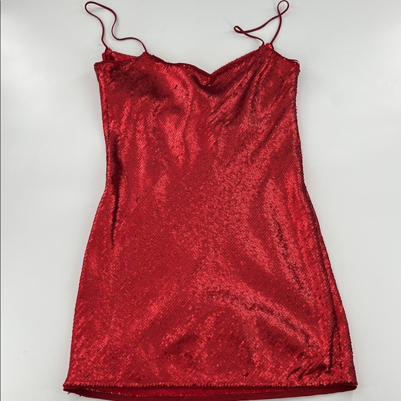 Zara Sequin Spaghetti Strap Red Holiday Mini Dress Blogger Fav festive Party lg - Picture 3 of 10